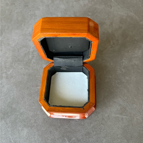 🌷Sale🌷 Beautiful Hexagon Solid Wood Jewelry Box for Earring Cufflink - Picture 7 of 9